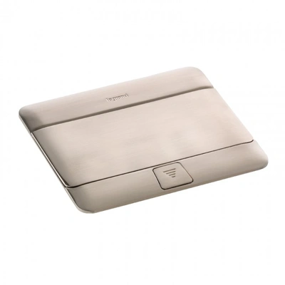 Выдвижной розеточный блок Legrand DLP 4 м., IP40, нержавеющая сталь (054021)